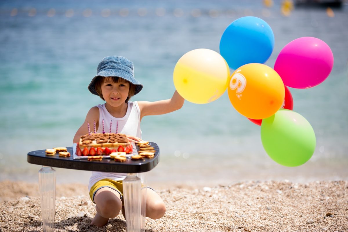 kids birthday party budget boy beach balloons cake jpg
