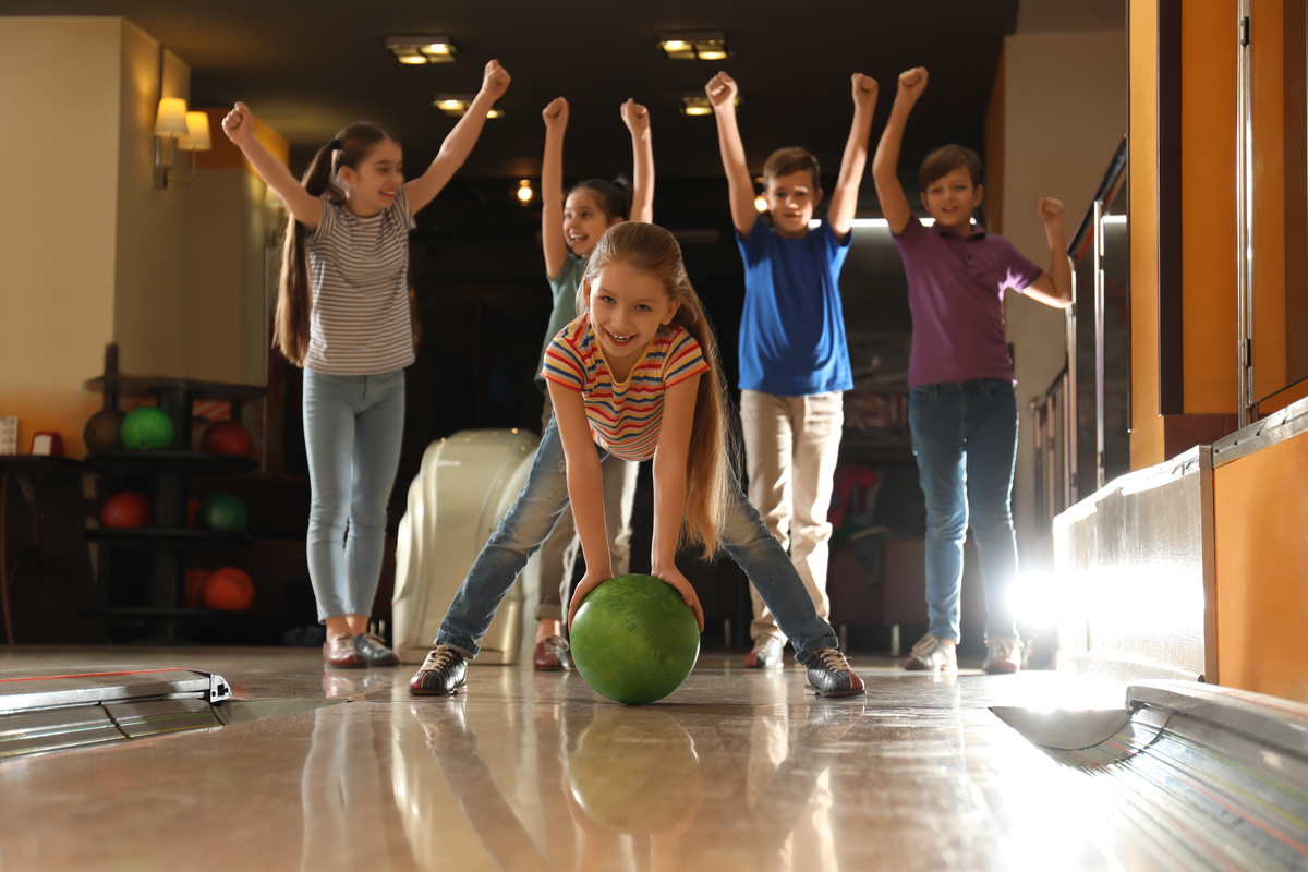 children bowling