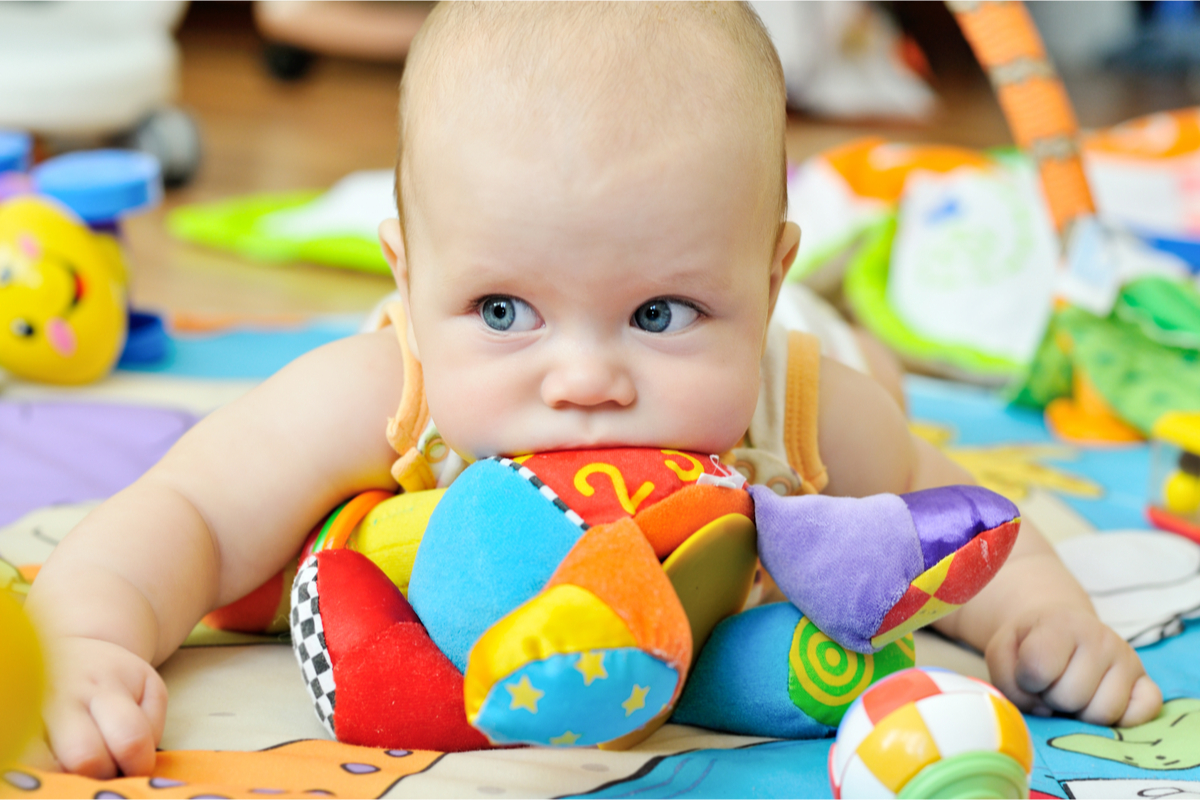 6 month old sales baby play mat