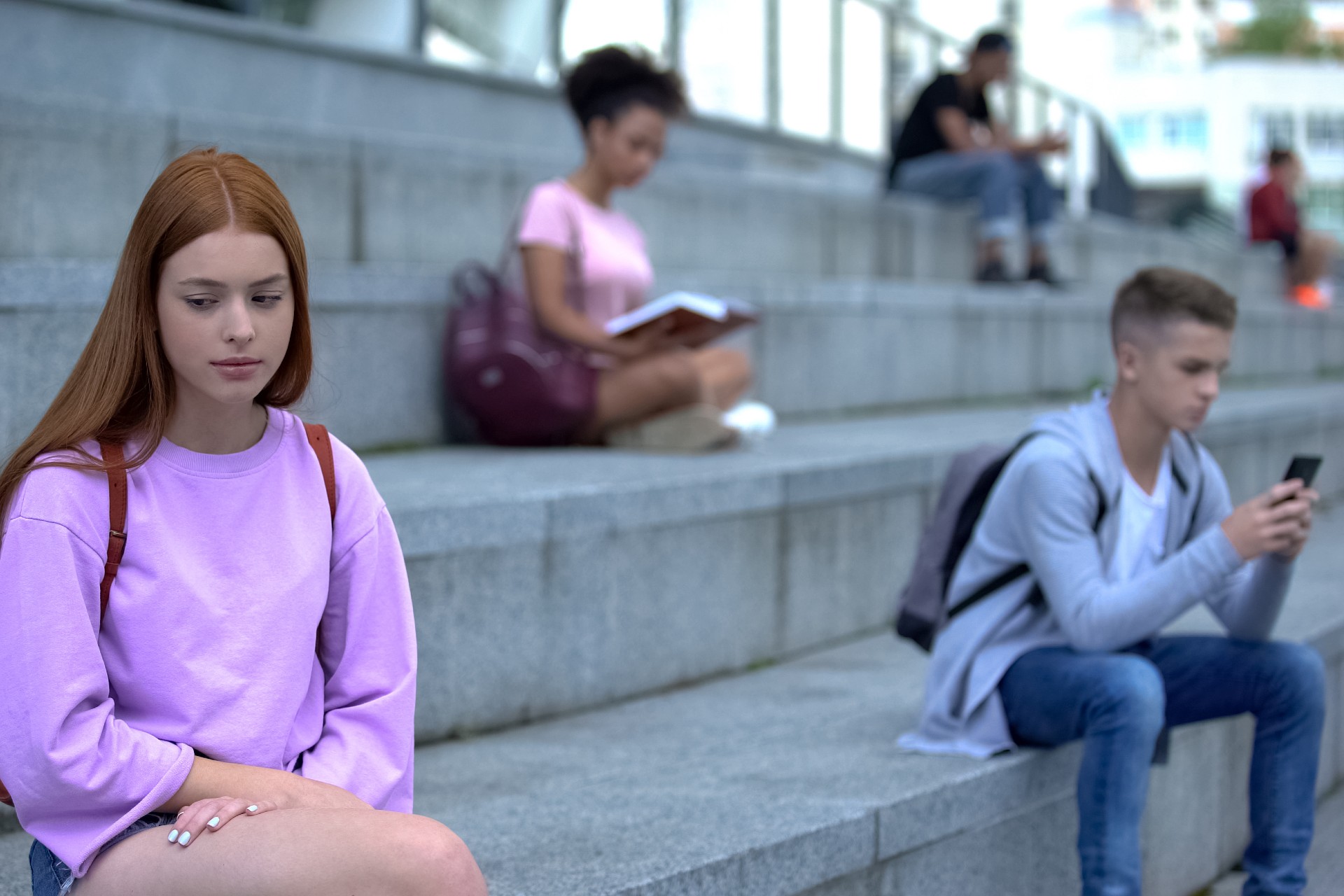 socially awkward teenager help teens ignoring each other