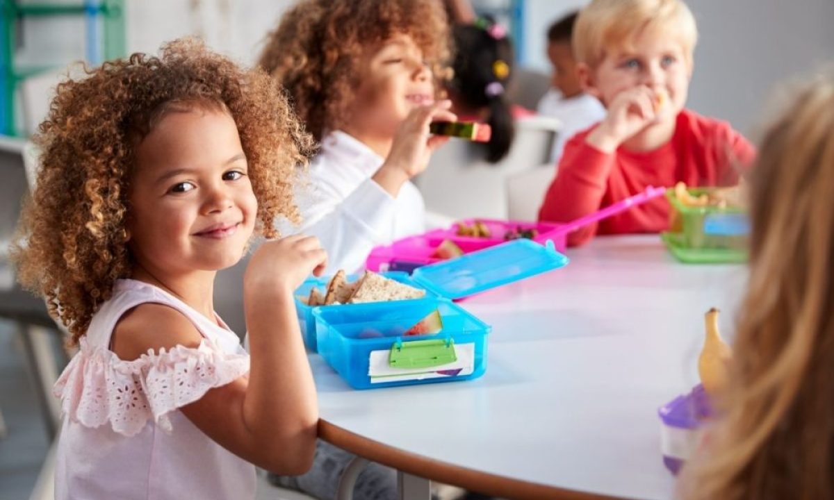 lunch ideas for kids eating at a table