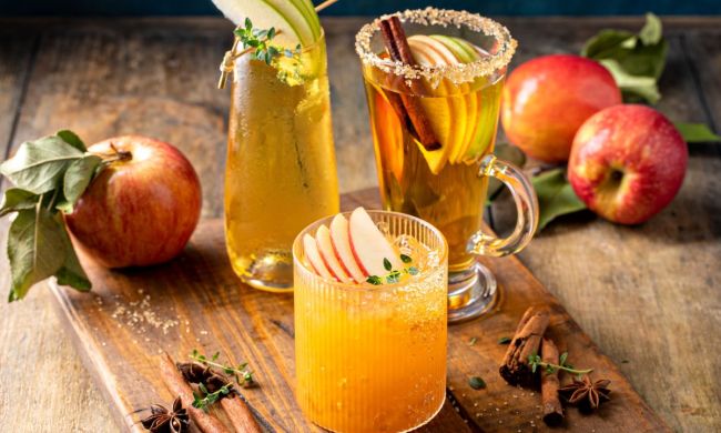 Thanksgiving table featuring fall mocktails