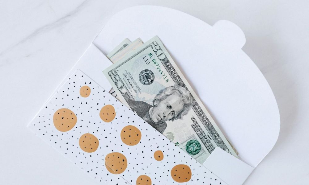 creative ways to give money a teenager gift in envelope